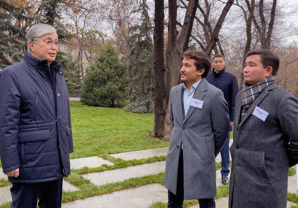 Tokayev Unveils Monument to Akhmet Baitursynov in Almaty. Images | telegram/БОРТ№1