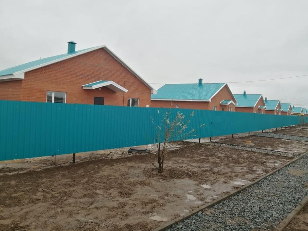 Токаев наградил граждан, участвовавших в строительстве жилья для пострадавших при пожаре в Костанайской области 