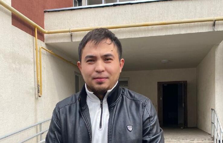 Житель Алматы спас из огня пенсионера