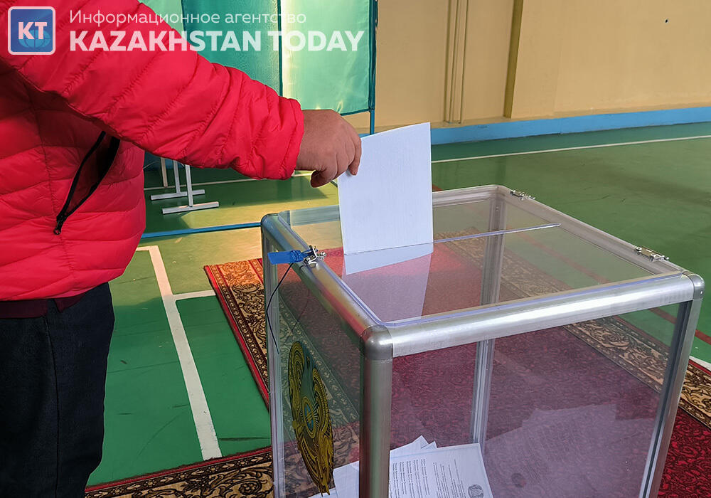 Kazakhstan holds early presidential elections