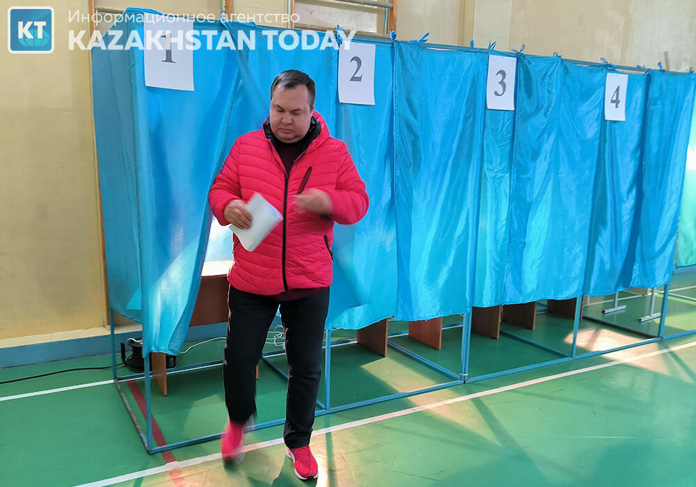 Kazakhstan holds early presidential elections