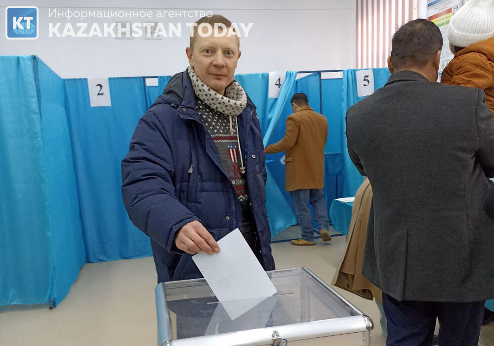 Kazakhstan holds early presidential elections