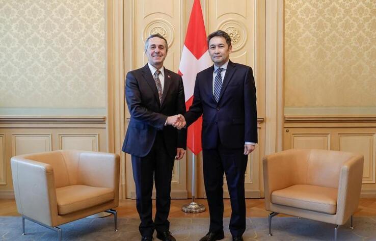 Ambassador of Kazakhstan presents credentials to President of Swiss Confederation