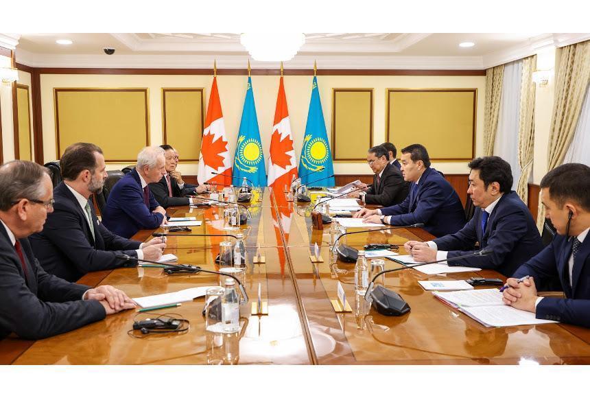 Kazakh PM, Canada’s special envoy to EU and Europe hold talks