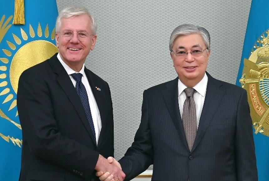 President Tokayev meets with Chairman of Roche Holding Board of Directors Christoph Franz