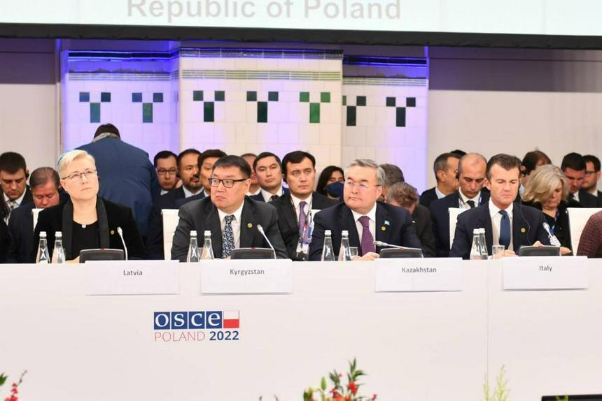 Kazakh delegation attends 29th meeting of OSCE Ministerial Council in Łódź. Images | gov.kz