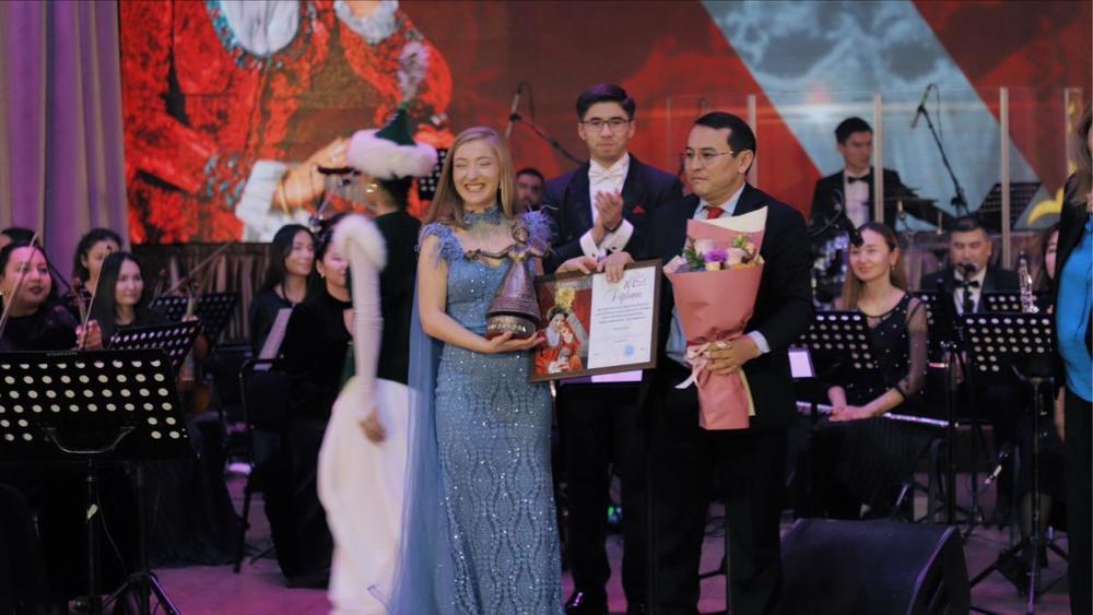 Победителем Международного конкурса вокалистов имени Розы Баглановой стала певица из Болгарии. Фото: МКС РК