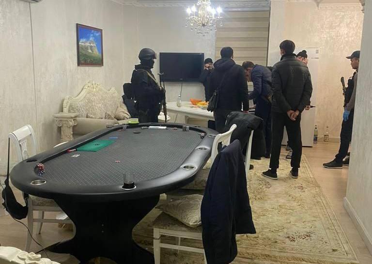 Покерный клуб в Актау: задержаны организатор и два дилера