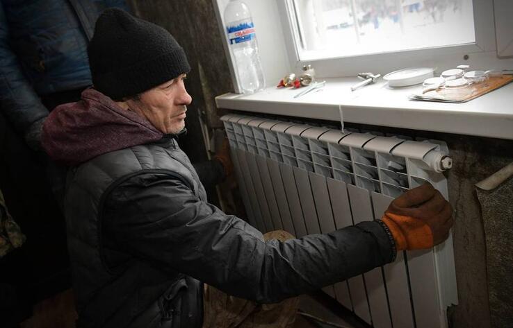 Из государственного матрезерва в Экибастуз направлены 800 батарей отопления