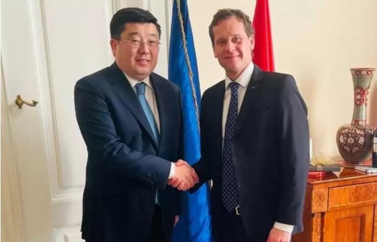 Political reforms in Kazakhstan discussed at Office of President of Hungary