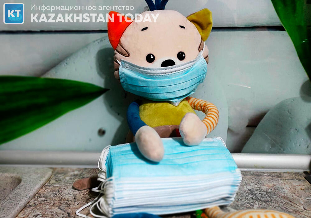 Вернуть масочный режим в связи с ростом заболеваемости коронавирусом предлагает Минздрав