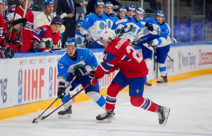 Молодежная сборная Казахстана заняла второе место на чемпионате мира по хоккею