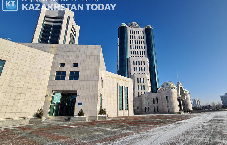 В Казахстане ускорят принятие "чрезвычайных" законопроектов: парламент одобрил поправки в регламент