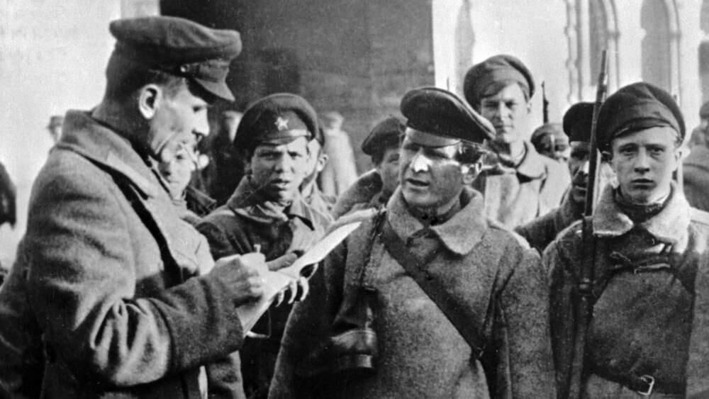 Щит и меч: 20 декабря отмечается День работника органов безопасности