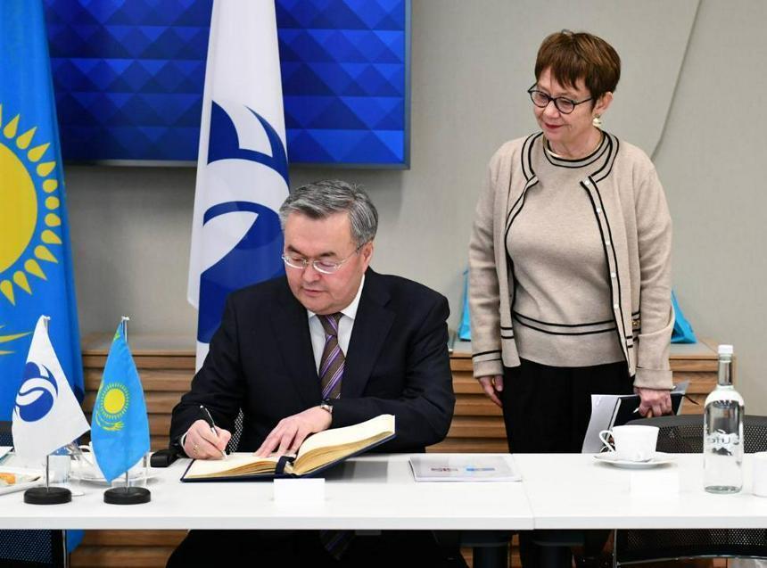 Kazakhstan’s Foreign Minister continues visit to London. Images | gov.kz