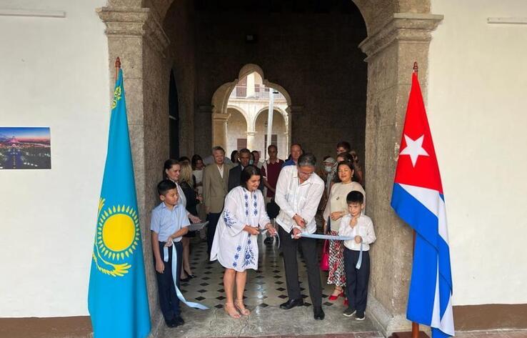 Kazakhstan in Photographs exhibition opens in Cuba