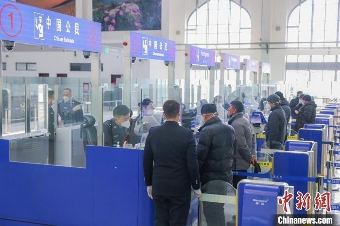 Khorgos border checkpoint resumes its work