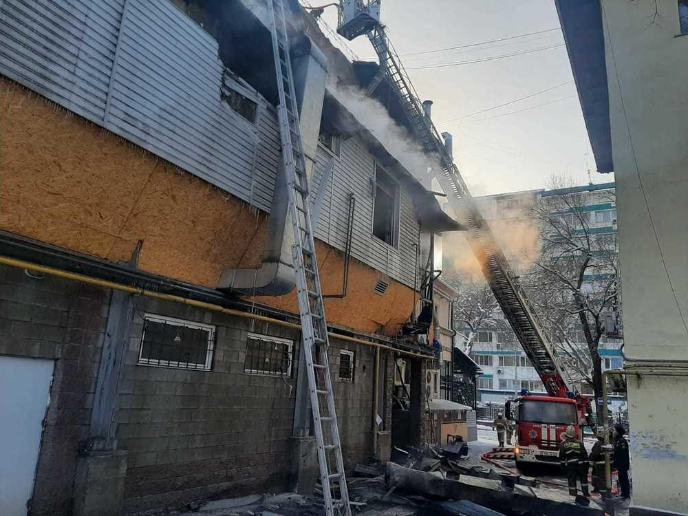 Крупный пожар ликвидирован в Алматы