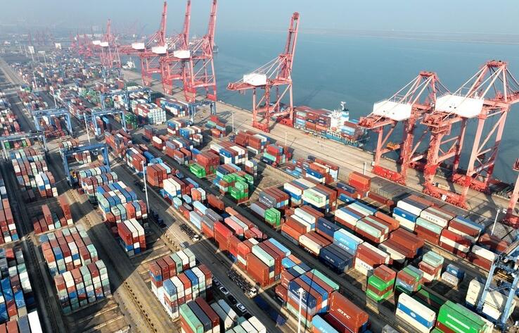 Объем внешней торговли Китая вырос на 7,7 процента в 2022 году 