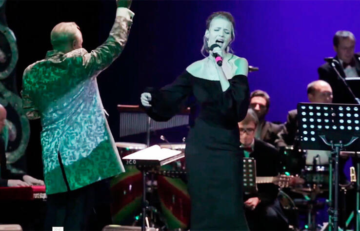 Клуб EverJazz. Певица Екатерина Хоменкова и пианист Алексей Рябухин о джазе