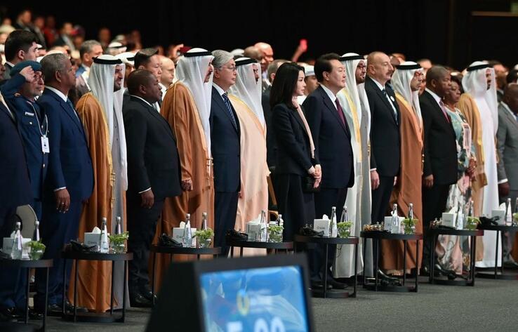 Kazakhstan President pays official visit to UAE