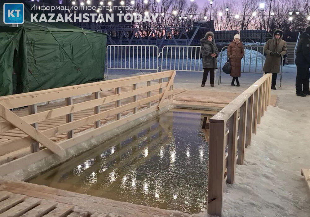 В Казахстане празднуют Крещение