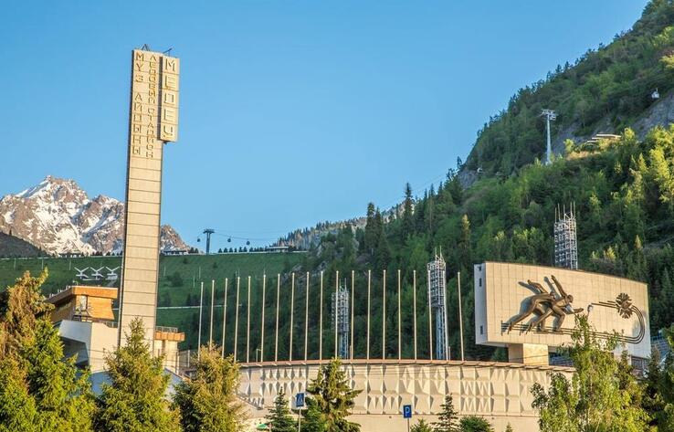 Директор парка Медеу задержан за взятки