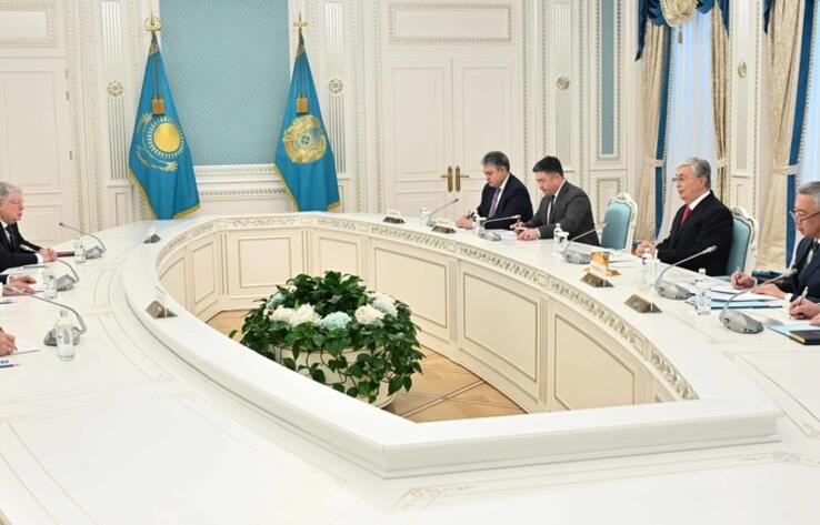 Якутия заинтересована в сотрудничестве с Казахстаном в области цифровых технологий 