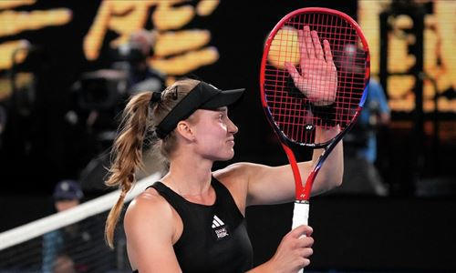 Elena Rybakina battles through to Australian Open final