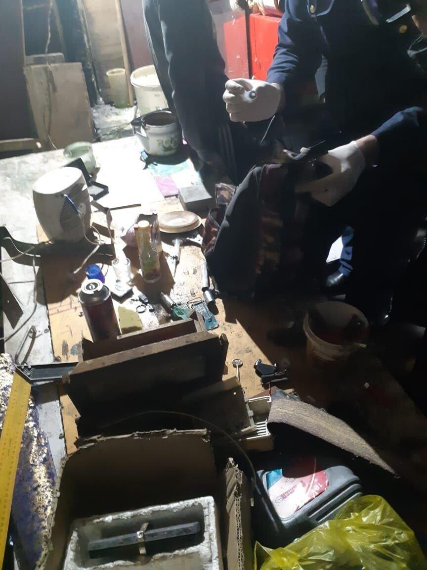 Житель Акмолинской области изготавливал наркотик из пищевого мака. Фото: пресс-служба МВД РК