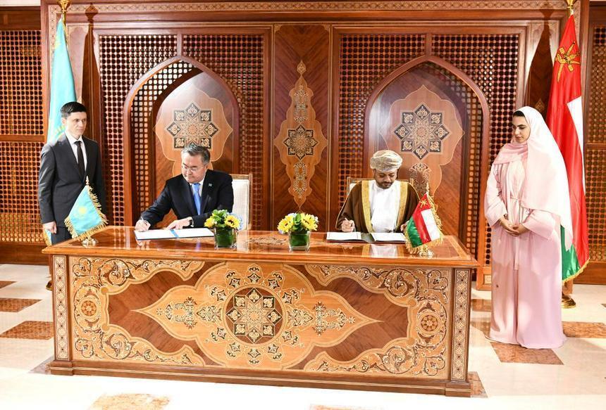 Kazakhstan, Oman discuss bilateral coop. Images | gov.kz