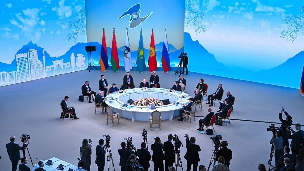 Eurasian Intergovernmental Council holds narrow-format meeting in Almaty