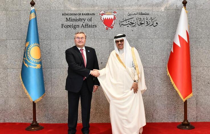 Kazakh FM pays official visit to Bahrain
