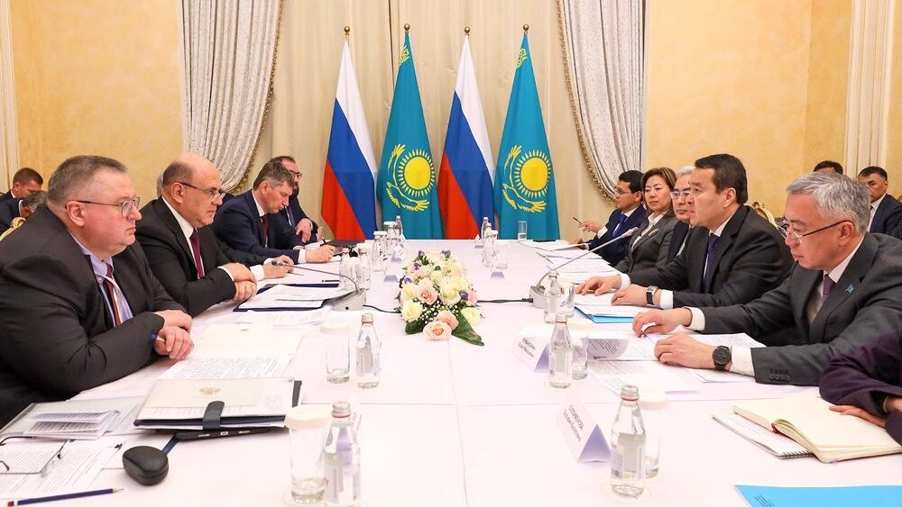 Смаилов: Необходимо активно развивать потенциал казахстанско-российского сотрудничества