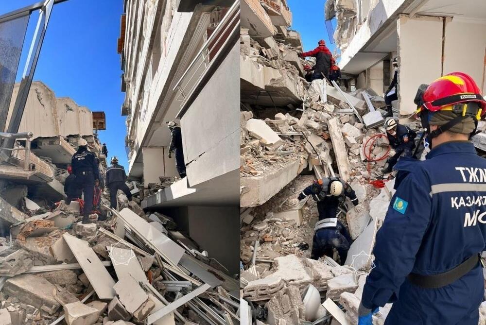 Казахстанские спасатели нашли под завалами в Турции троих живых людей