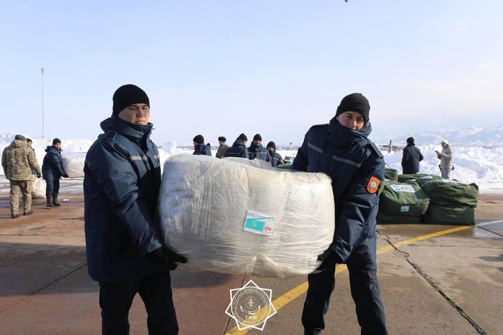 Казахстан доставил гуманитарную помощь в Сирию 