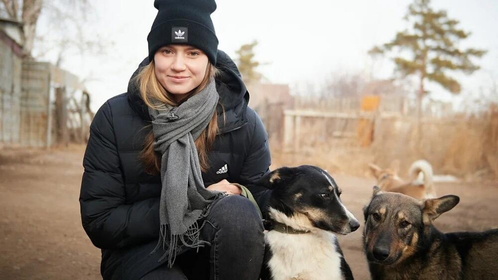 Елена Рыбакина помогла бездомным животным в Астане