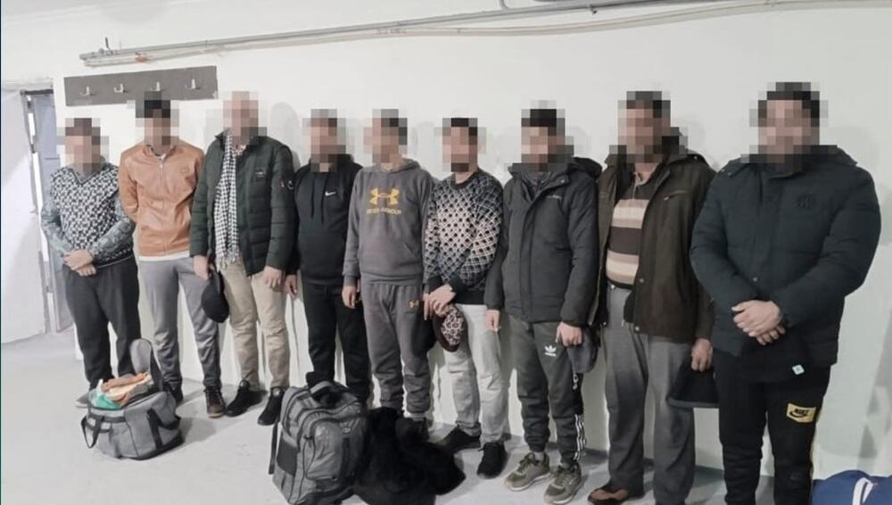 Девять граждан Пакистана пытались незаконно проникнуть в Казахстан