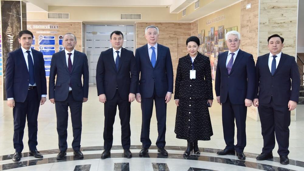 Казахстан и Узбекистан определили место строительства МЦПК "Центральная Азия". Фото: пресс-служба премьер-министра РК 