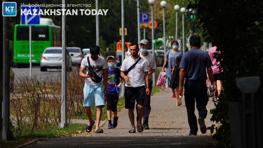 Қазақстанда қоғамдық орындарда балағат сөздер айтқаны үшін жауапкершілік күшейтілді
