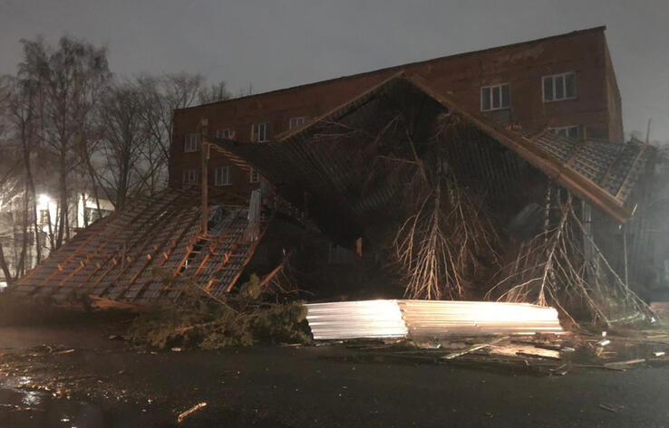 Hurricane-Force Wind In Pavlodar Region 