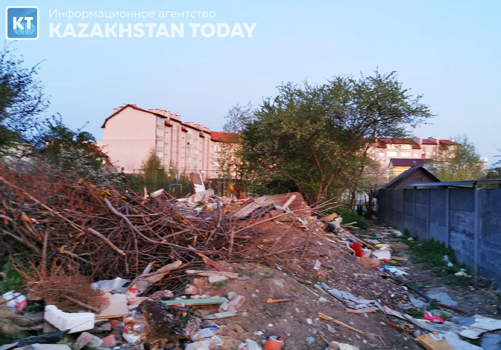 Астана маңында стихиялық қоқыс үйінділерін ұйымдастырғаны үшін құрылыс компанияларына айыппұл салынды