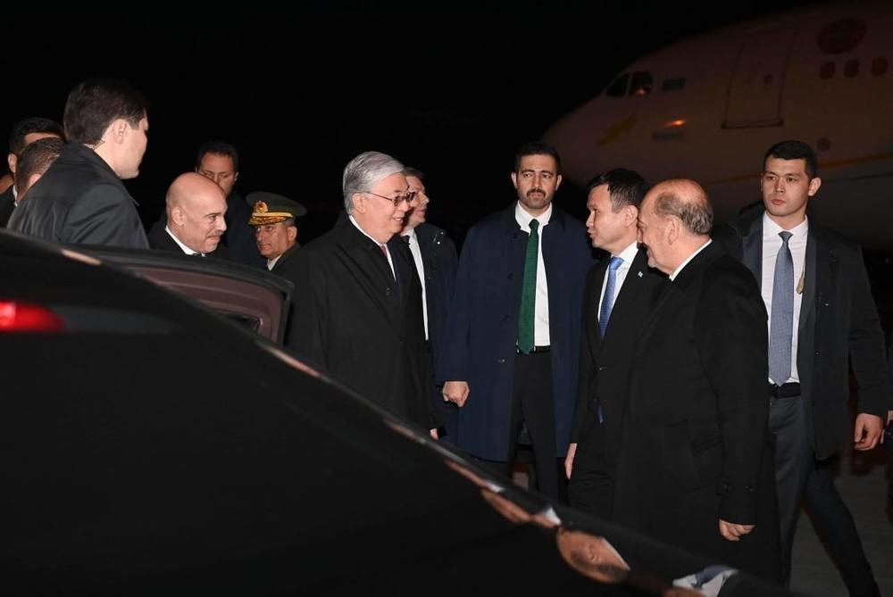 Kassym-Jomart Tokayev arrives in Ankara. Images | Telegram/aqorda_resmi 