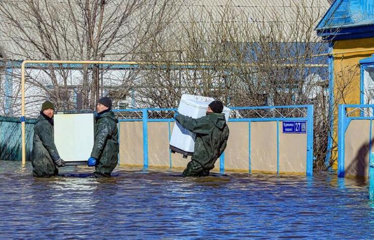 В поселке Кобда Актюбинской области в результате паводка сильно повреждены около 25 домов
