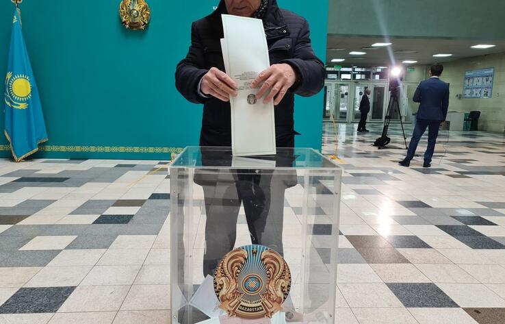 В Казахстане проходят выборы в мажилис и маслихаты