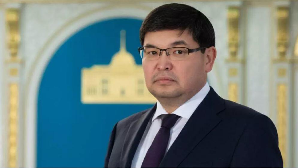 Освобожден от должности завотделом социально-экономического мониторинга администрации президента