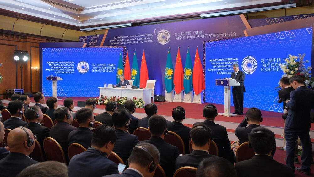 Казахстан и Китай подписали коммерческие контракты на более чем 565 млн долларов