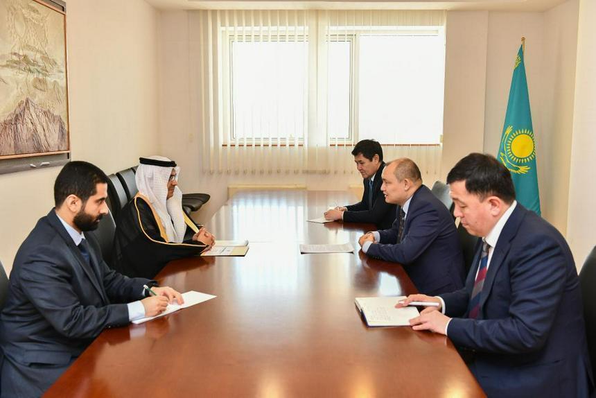 Ambassador of Saudi Arabia to Kazakhstan presents copies of credentials