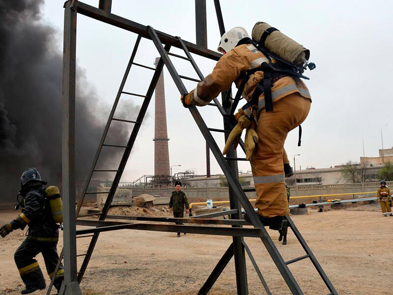 Mangistau Region Rescue Fire Lane Overcome Psychological Training. Images | MES RK