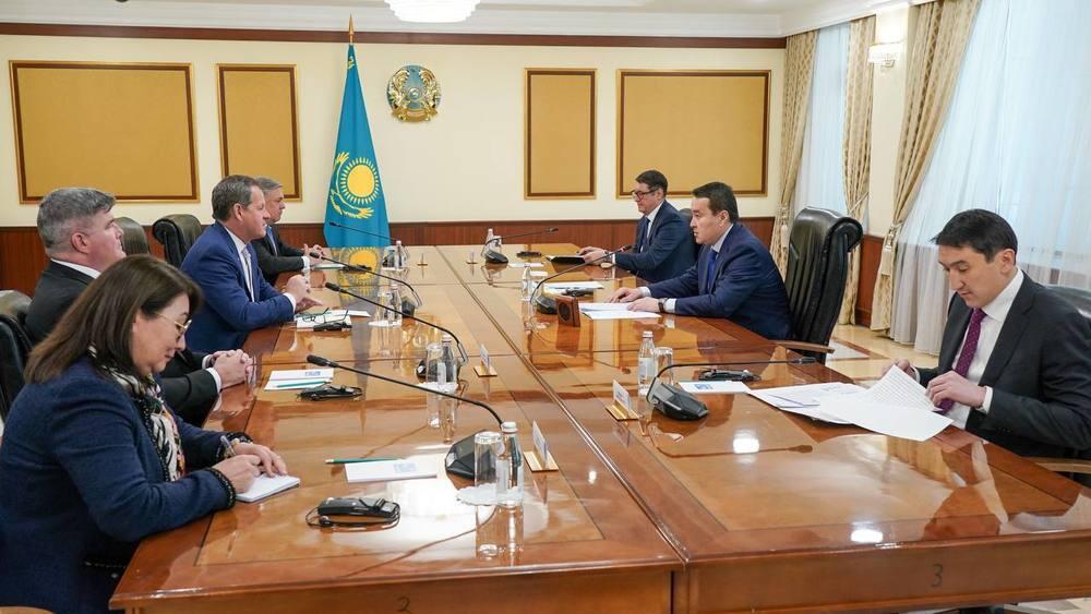Премьер-министр РК встретился с представителями "Шеврон"